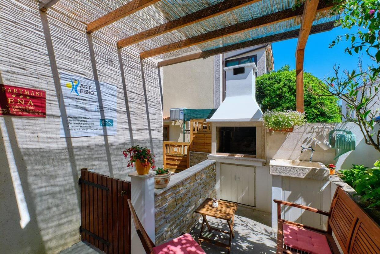 Apartments Enna Mali Lošinj Buitenkant foto